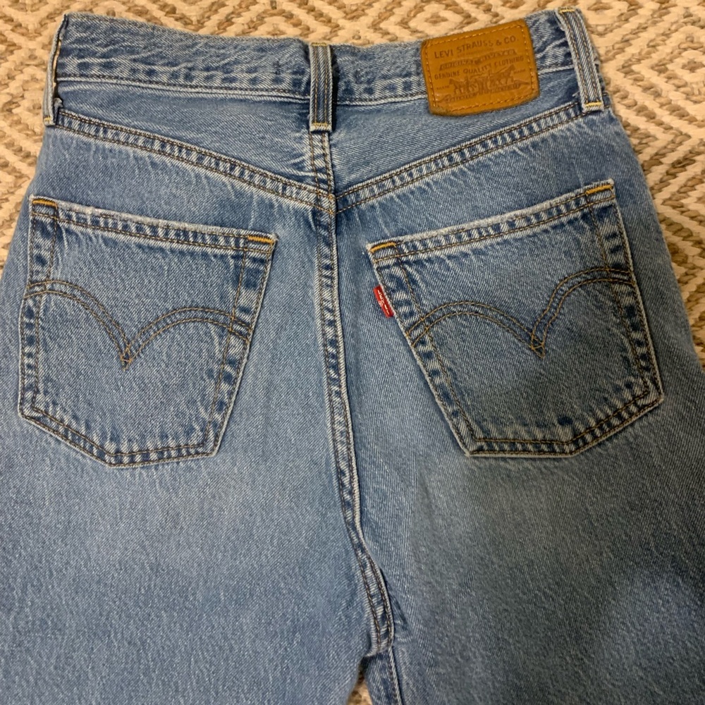 Levi’s Ribcage Straight Jeans